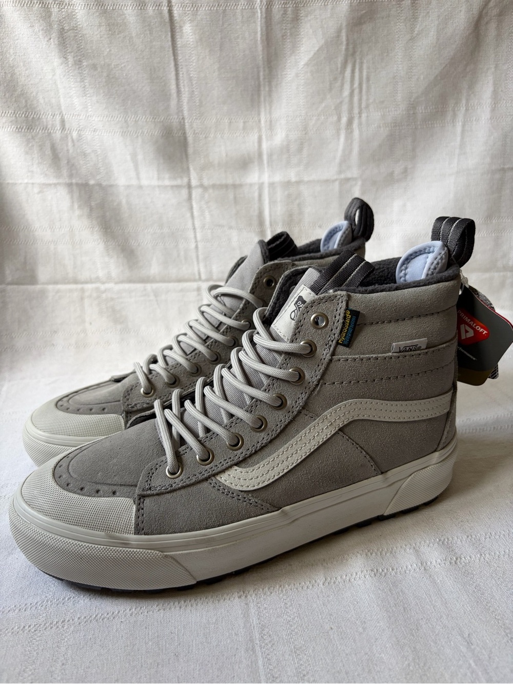 Vans MTE Sk8-Hi Waterproof Insulated Sneakers Boots Gray Mens Size 7.5 Women’s 9